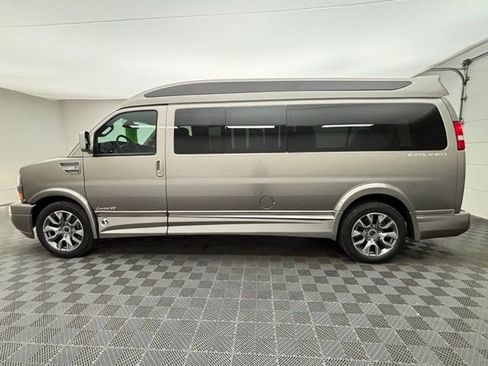 New 2026 GMC Savana 2500 Extended RWD image 15