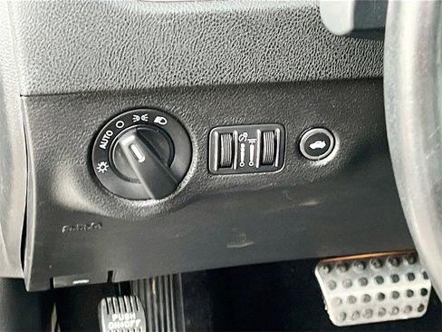 Used 2023 Dodge Charger GT image 8