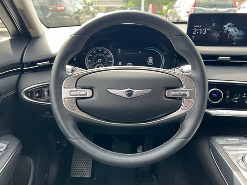 Used 2023 Genesis GV70 2.5T w/ Select Package AWD/4WD image 20