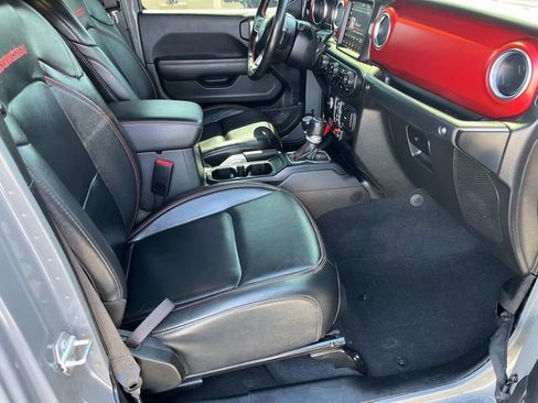 Used 2022 Jeep Gladiator Rubicon w/ LED Lighting Group AWD/4WD image 23