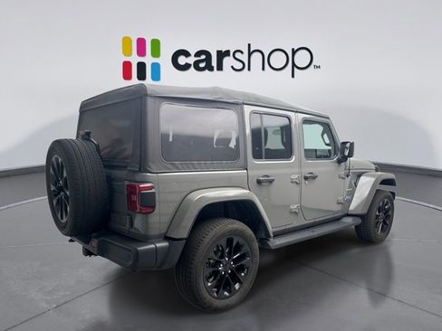 Used 2021 Jeep Wrangler Unlimited Sahara w/ Cold Weather Group AWD/4WD image 5