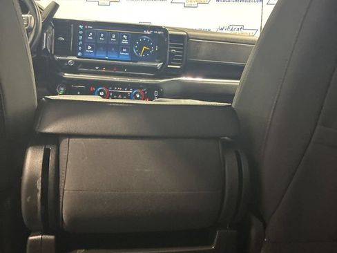 Used 2024 Chevrolet Silverado 3500 LT w/ Convenience Package AWD/4WD image 41