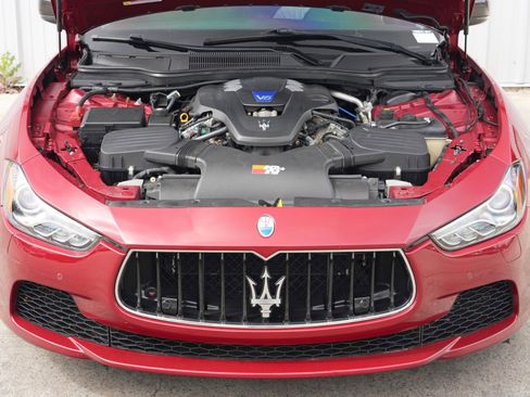 Used 2016 Maserati Ghibli S Q4 image 7
