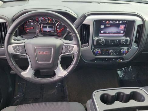 Used 2015 GMC Sierra 1500 SLE w/ SLE Value Package image 4