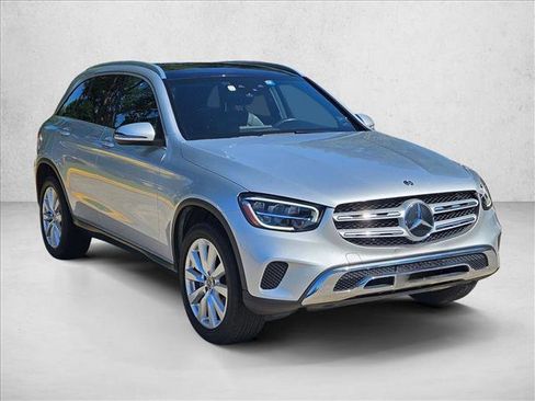 Used 2020 Mercedes-Benz GLC 300 image 3