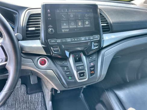 Used 2023 Honda Odyssey EX-L image 18