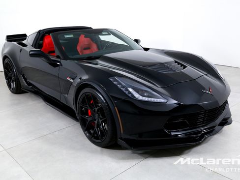 Used 2015 Chevrolet Corvette Z06 image 4