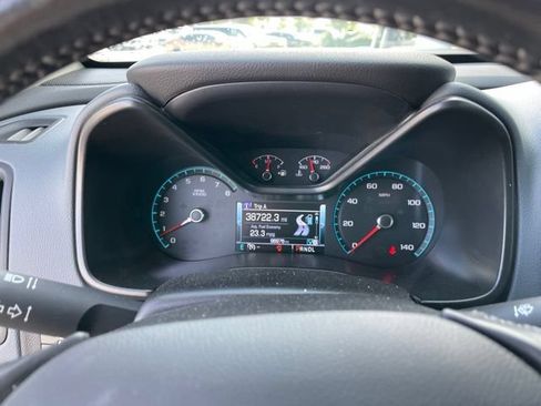 Used 2018 Chevrolet Colorado Z71 AWD/4WD image 7