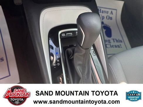 Used 2024 Toyota Corolla SE FWD image 19