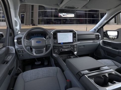 New 2025 Ford F150 XLT w/ Equipment Group 303A High image 32