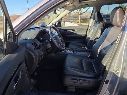 Used 2019 Honda Pilot Elite image 15