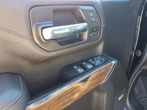 Used 2022 Chevrolet Silverado 3500 High Country w/ Snow Plow Prep/Camper Package image 15