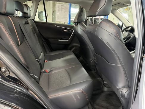 Used 2021 Toyota RAV4 Adventure w/ Convenience Package image 15