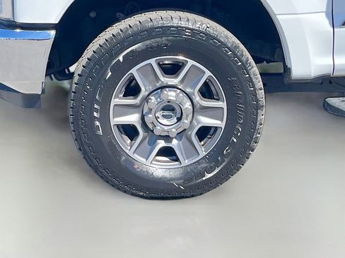 Used 2022 Ford F250 XLT AWD/4WD image 28
