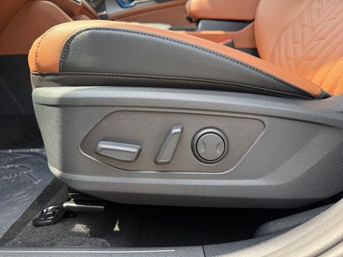 New 2026 Kia Sportage X-Line w/ X-Line Technology Package AWD/4WD image 19