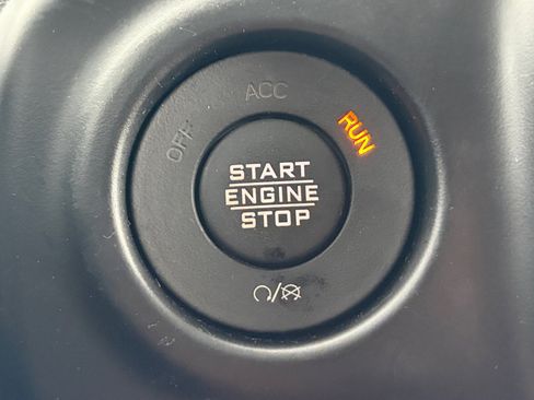 Used 2023 Jeep Wrangler Unlimited w/ Cold Weather Group AWD/4WD image 23