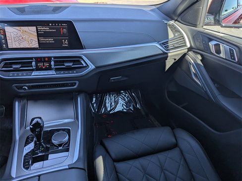 Used 2023 BMW X6 xDrive40i w/ M Sport Package image 8