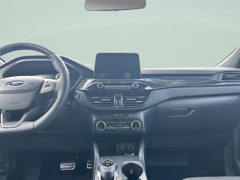 Used 2024 Ford Escape ST-Line image 10