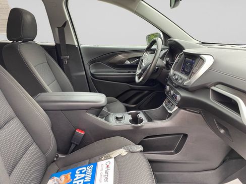 Certified 2023 GMC Terrain SLE w/ Driver Convenience Package AWD/4WD image 11