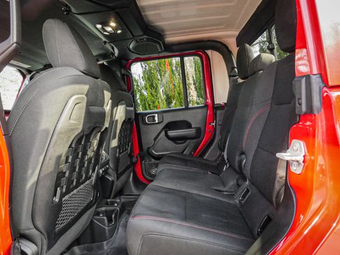 Used 2021 Jeep Gladiator Rubicon w/ LED Lighting Group image 29