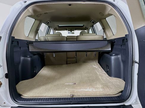 Used 2009 Toyota RAV4 Limited image 29