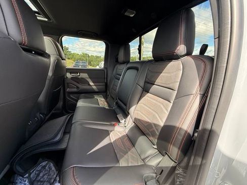 New 2026 Nissan Frontier PRO-4X w/ Pro Premium Package AWD/4WD image 15