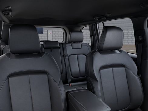 New 2025 Jeep Grand Cherokee Limited w/ MOPAR Finishing Package image 26