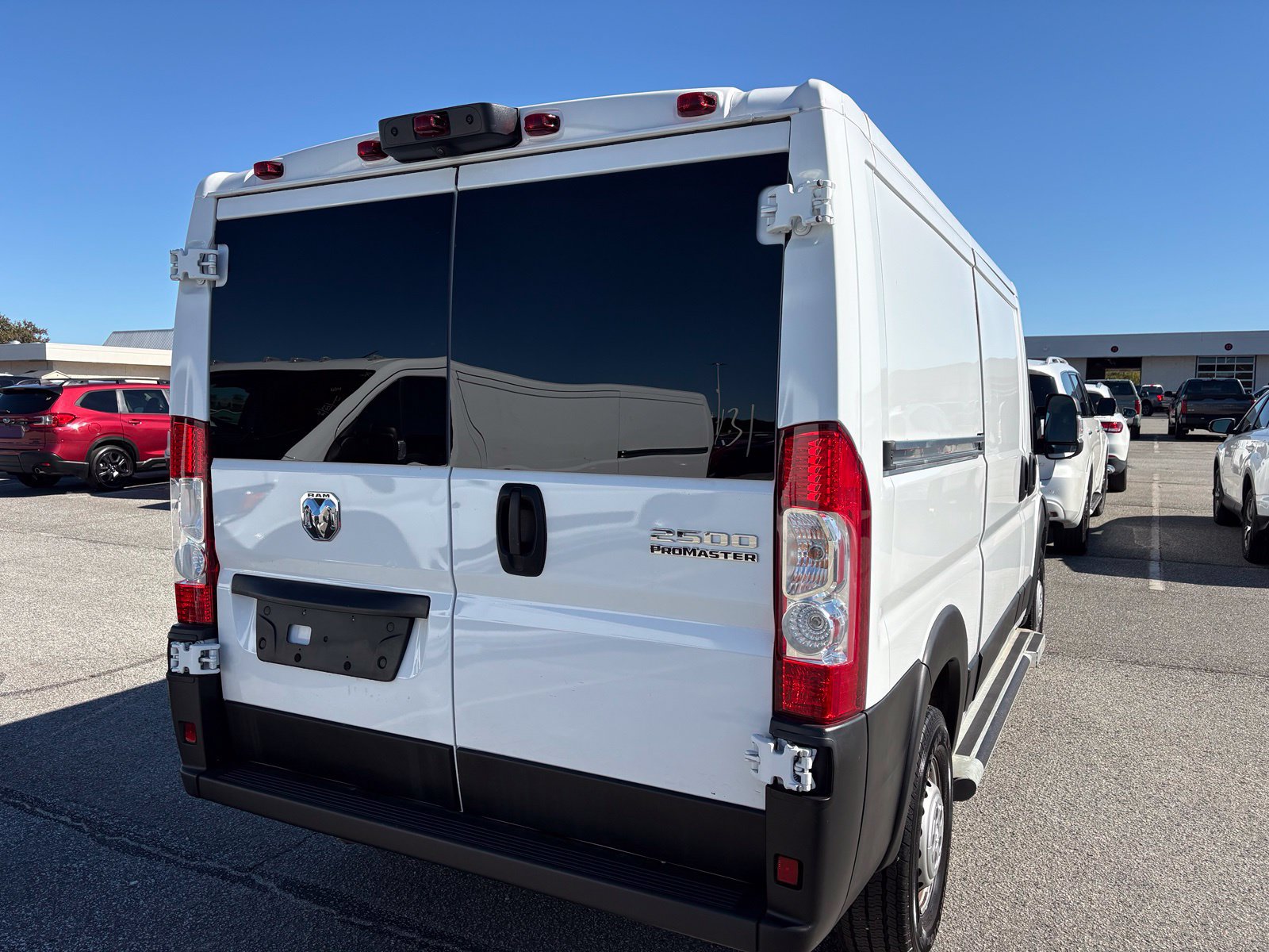 Used 2025 RAM ProMaster 2500 w/ U-Haul Equipment Group FWD image 5