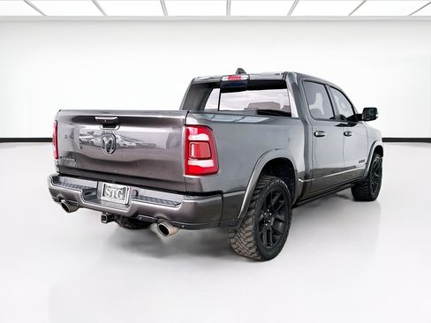 Used 2019 RAM 1500 Laramie RWD image 4