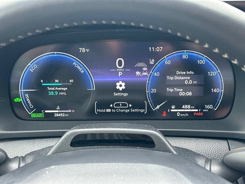 Used 2025 Toyota Crown w/ Advanced Technology Package AWD/4WD image 27