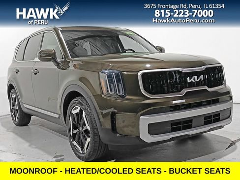 Used 2024 Kia Telluride EX w/ EX Captain's Chair Package AWD/4WD image 1