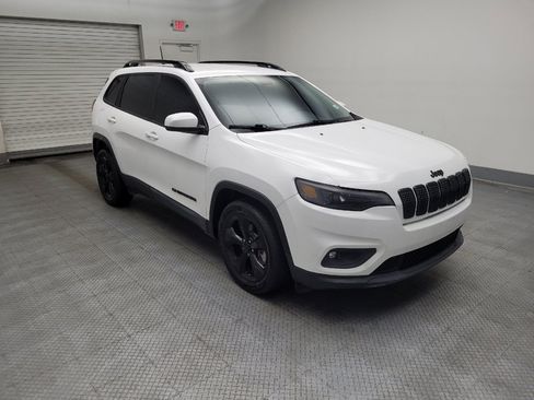Used 2020 Jeep Cherokee Latitude Plus FWD image 11