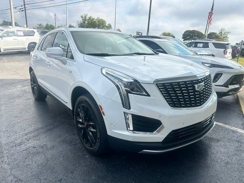Used 2025 Cadillac XT5 Premium Luxury w/ LPO, Red Accent Package FWD image 1