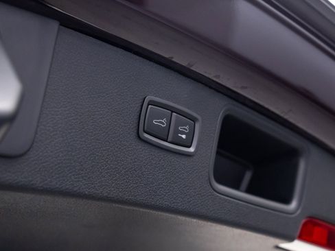 New 2026 Porsche Macan GTS image 32