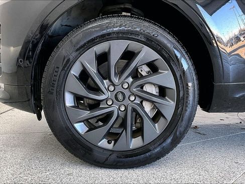 Used 2022 Land Rover Discovery S R-Dynamic image 11