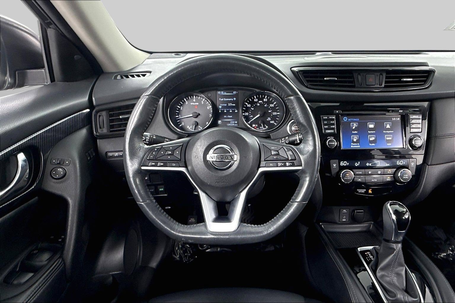 Used 2017 Nissan Rogue SL w/ SL Premium Package AWD/4WD image 10