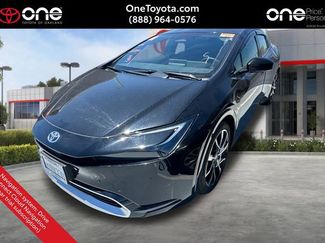 Used 2025 Toyota Prius Plug-In Hybrid FWD video 1