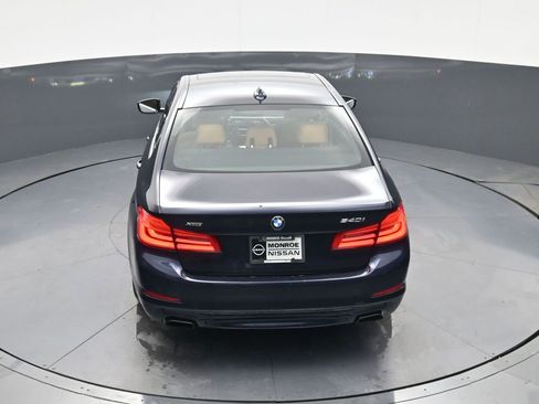 Used 2019 BMW 540i xDrive image 32