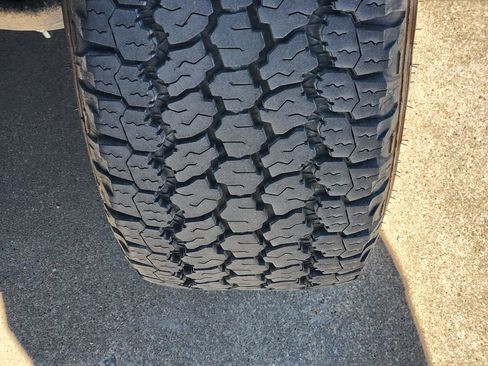 Used 2022 Ford F150 XL w/ FX4 Off-Road Package image 11