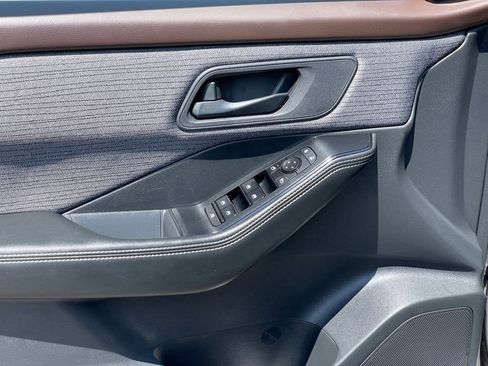 Certified 2023 Nissan Rogue S AWD/4WD image 10