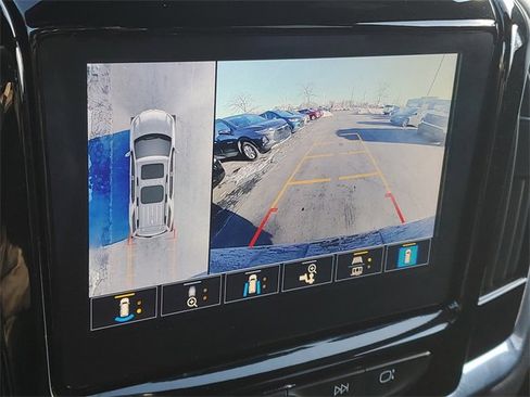 Certified 2023 Chevrolet Traverse RS image 28