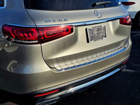 Used 2020 Mercedes-Benz GLS 450 4MATIC image 15