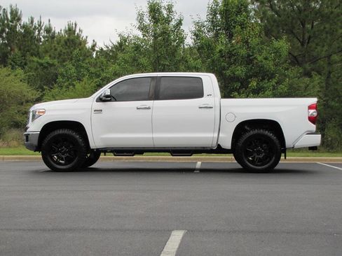 Used 2019 Toyota Tundra 1794 Edition AWD/4WD image 5