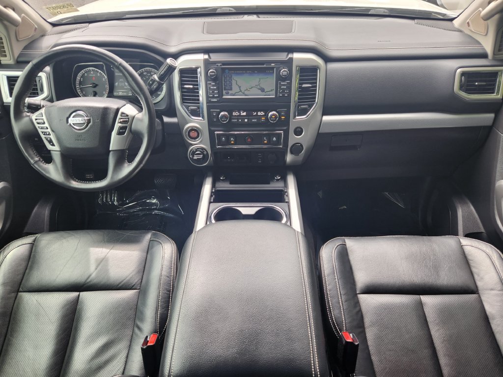 Used 2018 Nissan Titan PRO-4X w/ Pro-4x Convenience Package AWD/4WD image 20