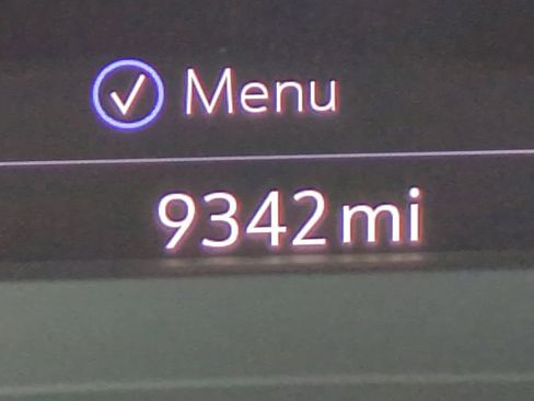 Used 2023 Cadillac XT6 Premium Luxury w/ Technology Package image 28