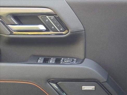 New 2026 GMC Sierra 2500 AT4 w/ AT4 Premium Plus Package image 13