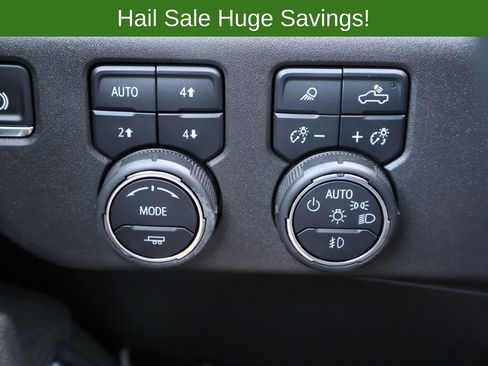 Used 2025 Chevrolet Silverado 1500 High Country w/ Technology Package AWD/4WD image 27