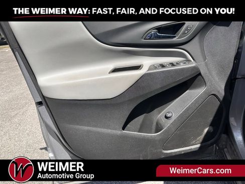 Used 2024 Chevrolet Equinox LT AWD/4WD image 8