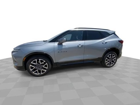 Used 2024 Chevrolet Blazer RS w/ LPO, Floor Liner Package AWD/4WD image 7
