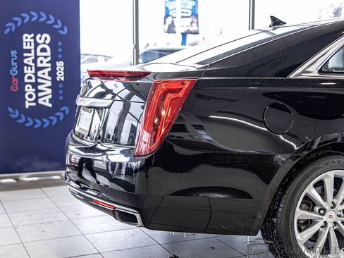 Used 2013 Cadillac XTS Luxury image 12